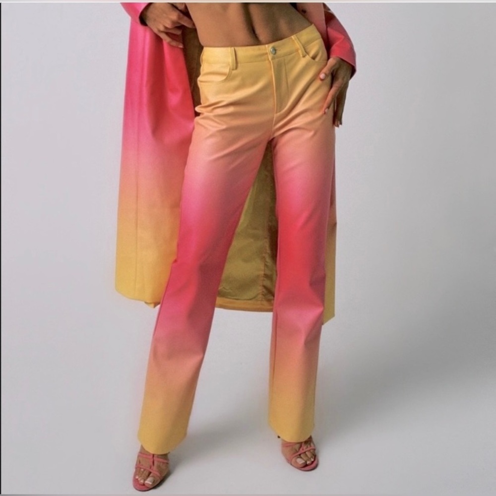 I.AM.GIA DEVIKA PANT SUNSET OMBRE